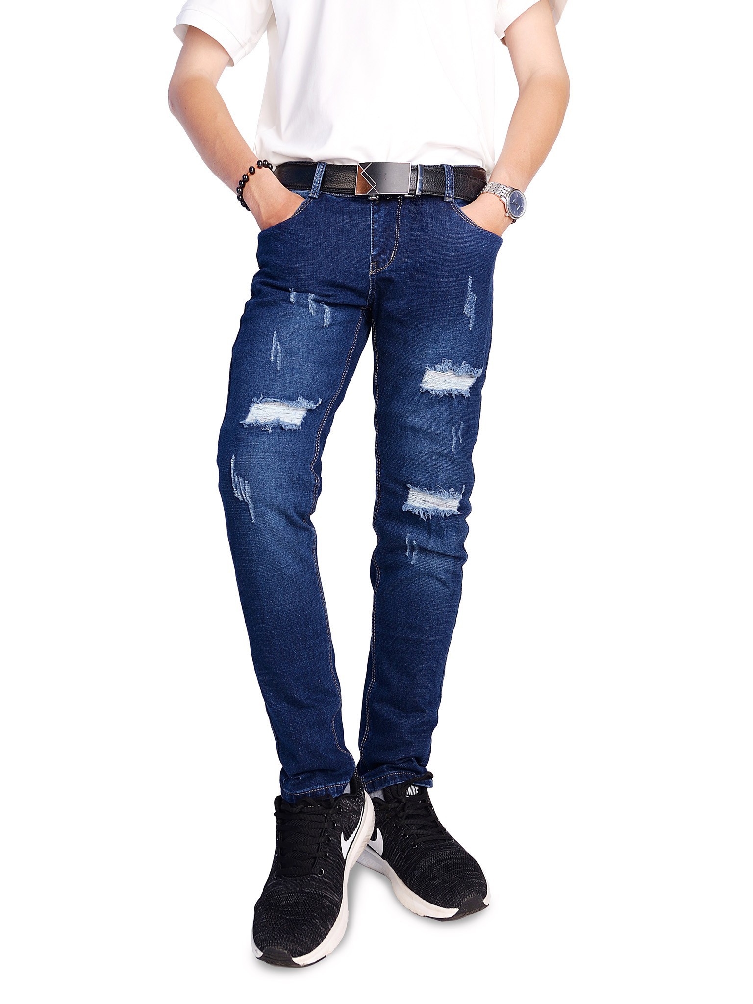 Mẹo làm quần jeans rách cực đơn giản và sành điệu